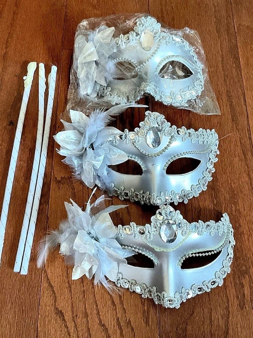 White Masquerade Masks & Wands